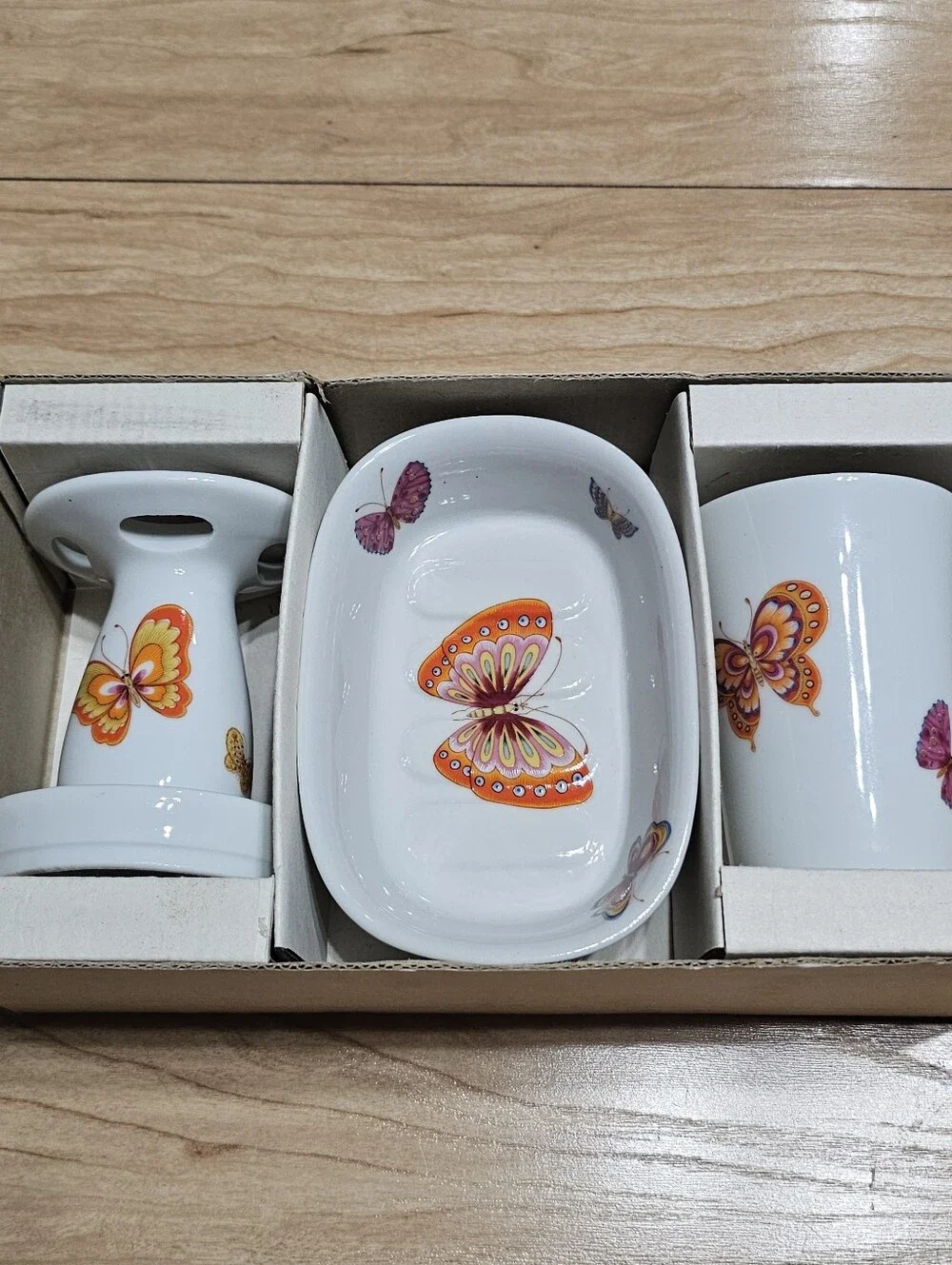 Counterpoint San Francisco Butterfly Bath Set 3pc Porcelain Multicolor Vintage